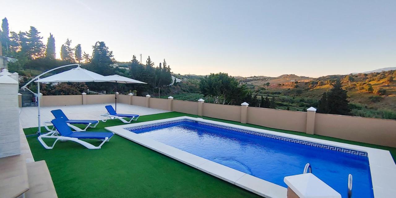 Villa Del Carmen Almayate Alto Exterior photo