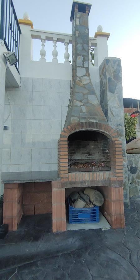 Villa Del Carmen Almayate Alto Exterior photo